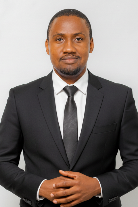 Daudi Mugabi — Customer Revenue Consultant